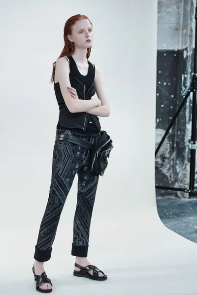 Look 18